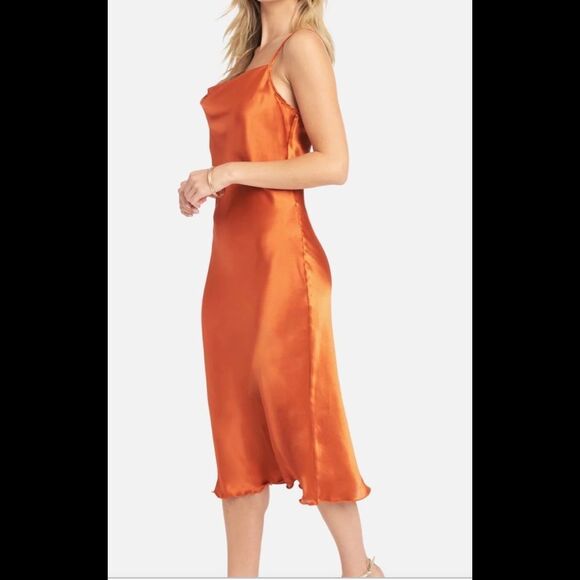 LAST CHANCE BEBE satin slip dress - Picture 4 of 7